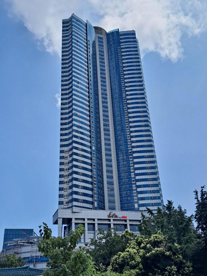 Felix By Stx Hotel & Suite Busan Exteriör bild