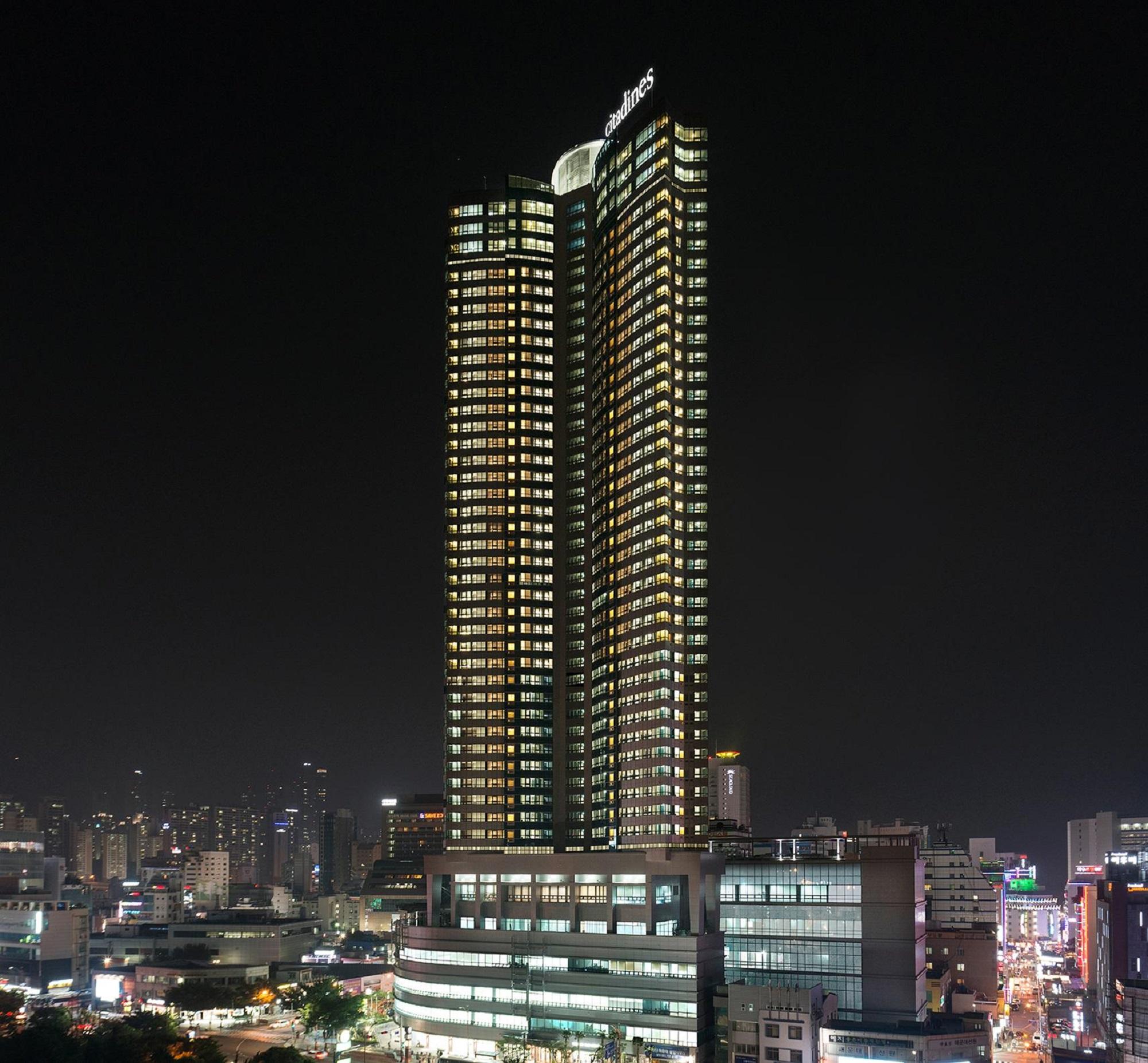 Felix By Stx Hotel & Suite Busan Exteriör bild